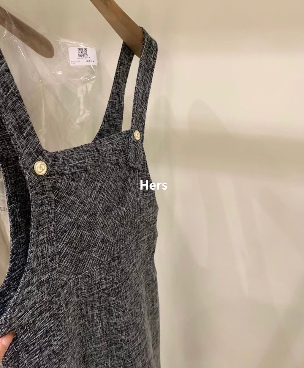 1C909313-E6E0-4A81-93D3-6C80643DA658