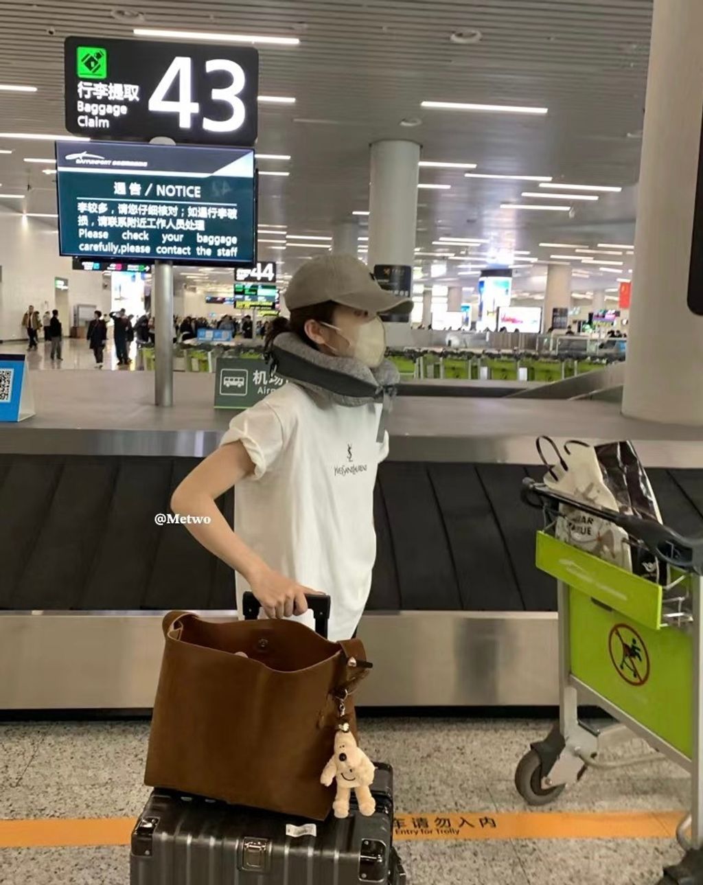 C681D294-7D84-4645-9E8D-401EA0F36CFC