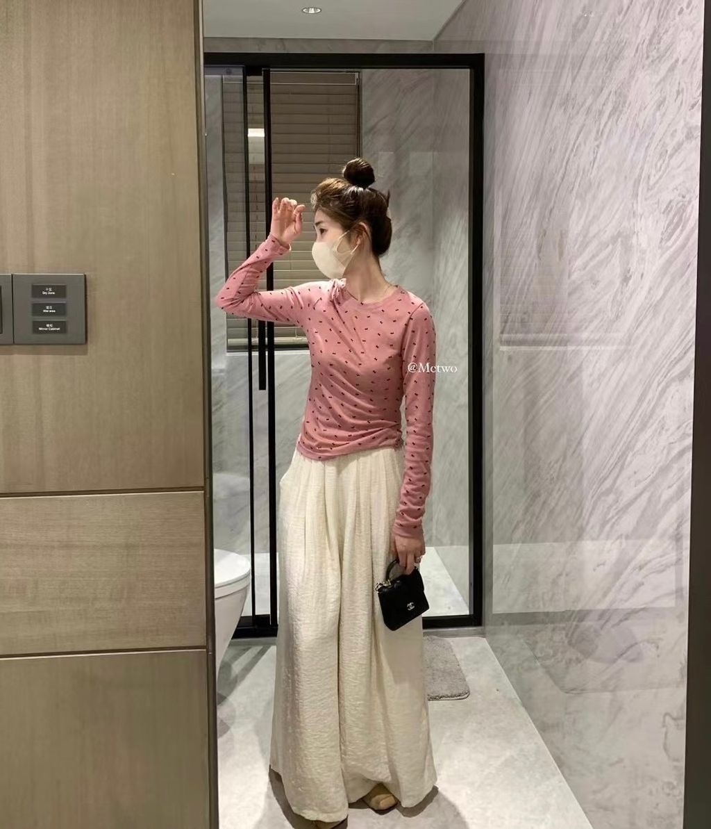 524020E2-D905-4EC1-B414-1F769D9806B0