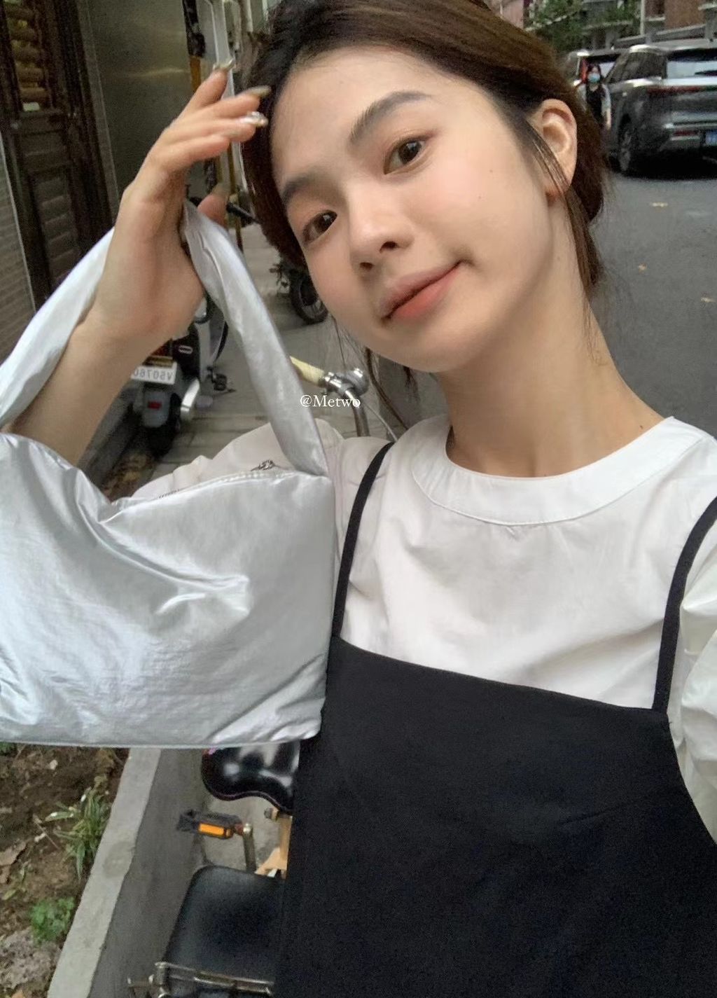 C8D626CD-448D-49CD-863D-6B19C79DDE37