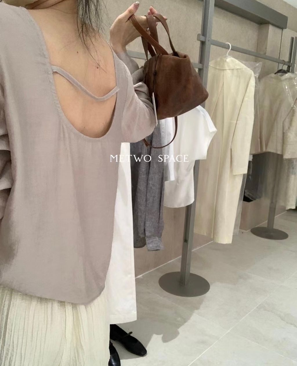 E59AE584-4E2B-4C15-856F-9EC395FE03B4