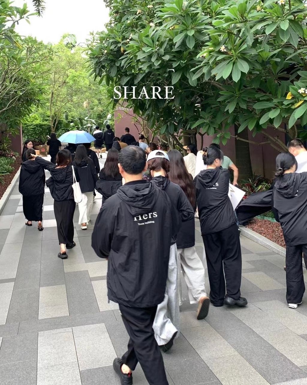 79E5A086-5DC4-497E-AF3B-ABE25DBB86D0