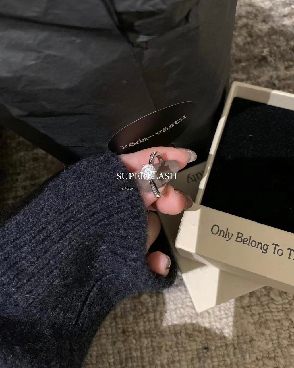 5C03D817-C59A-4833-BB3F-992A83A933A5