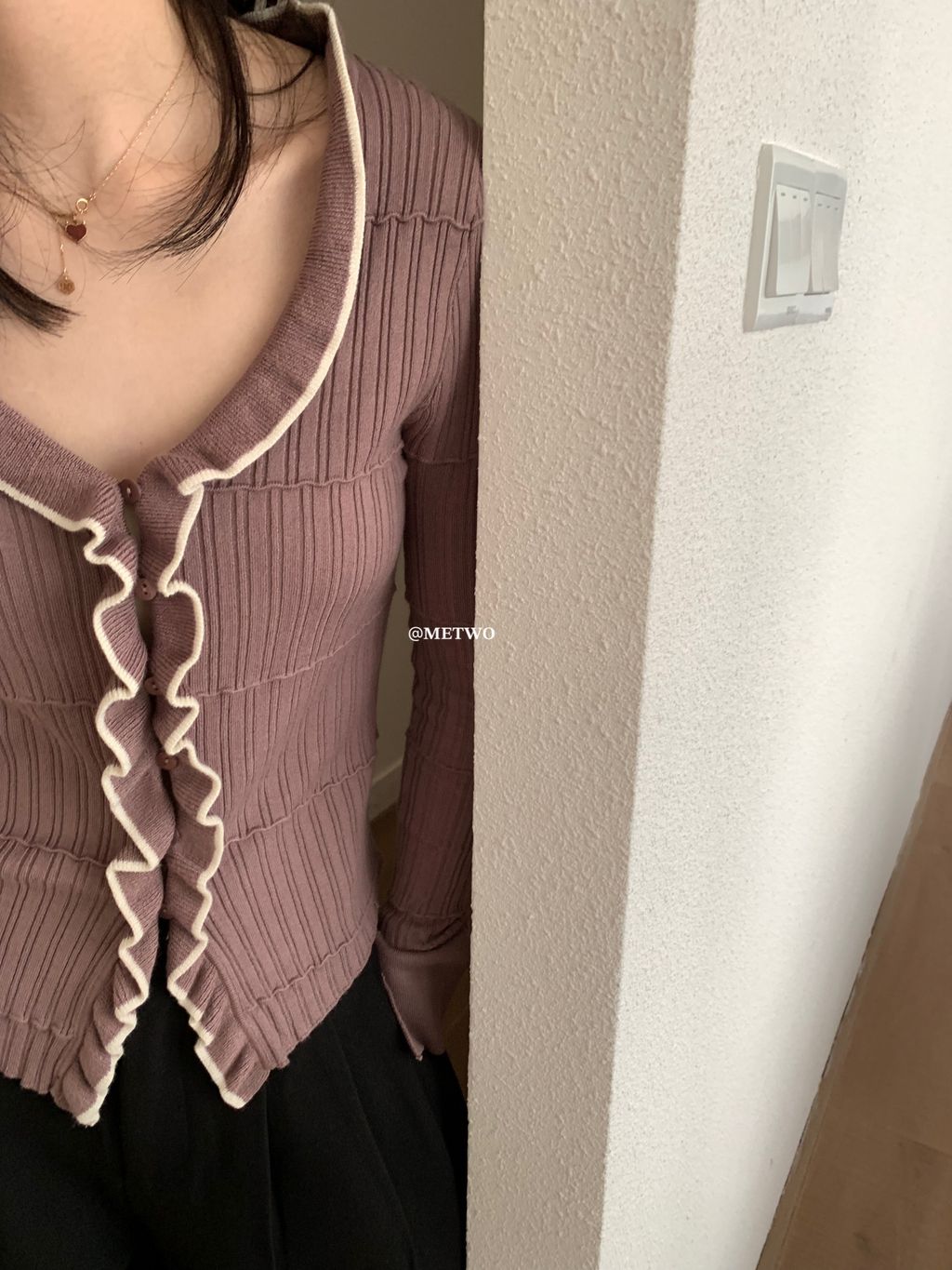 2E0E1709-1728-48FA-B03F-F220306EDC7B