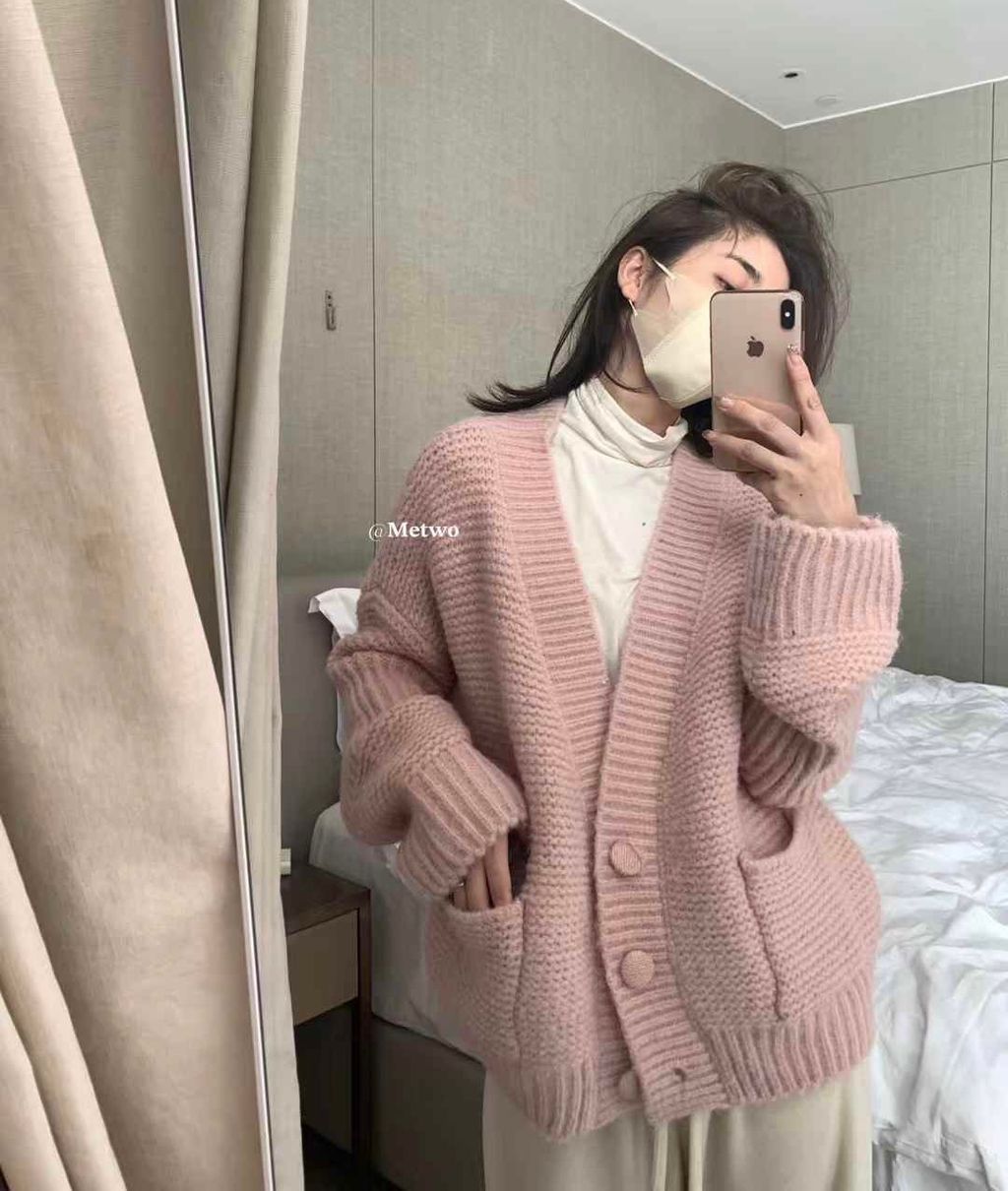 E8CA8EE4-1B4C-42CC-A4C9-D8F7ED7311CF