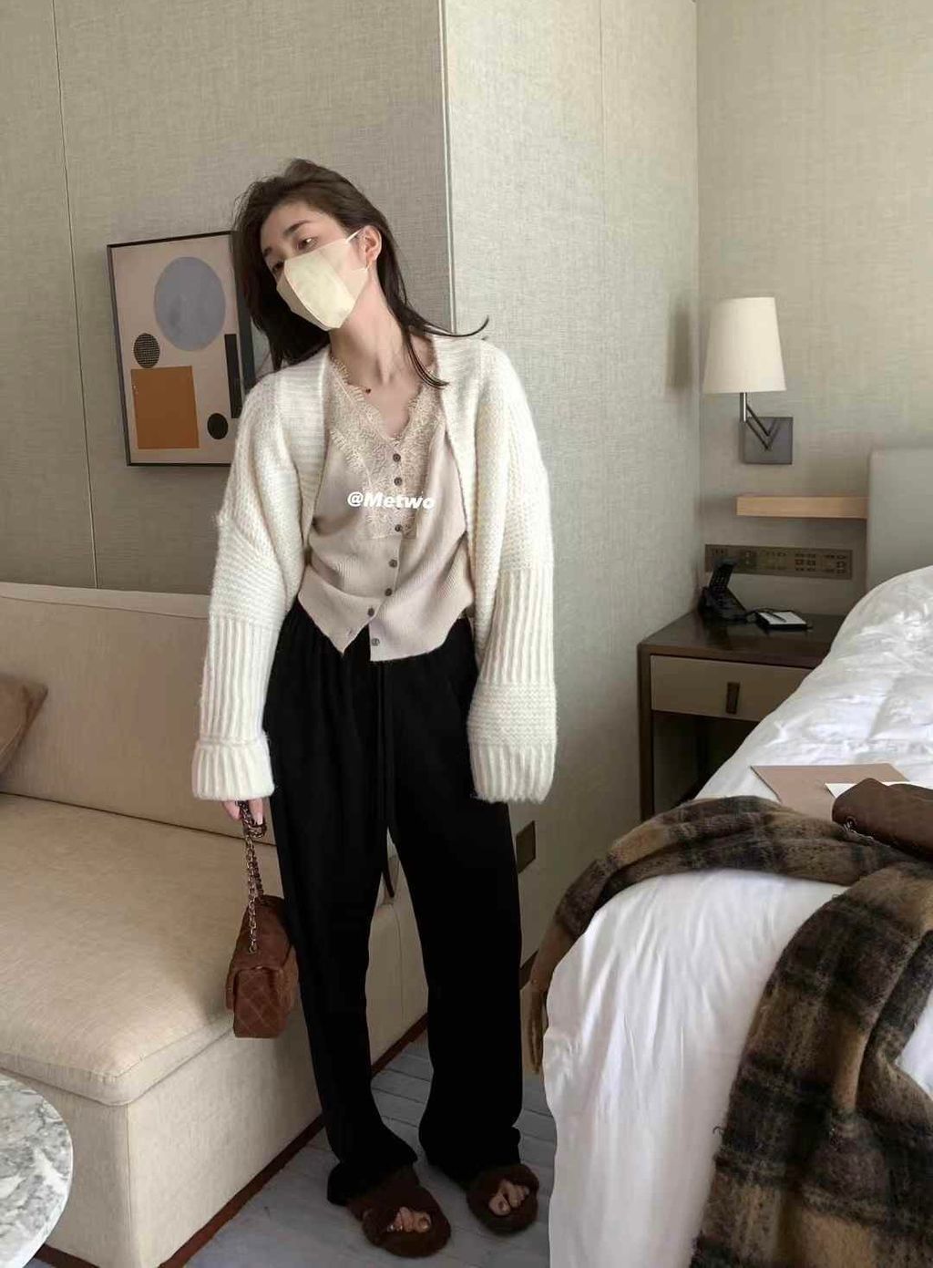 5F052037-3D37-4965-BA67-D99BBB283BDF