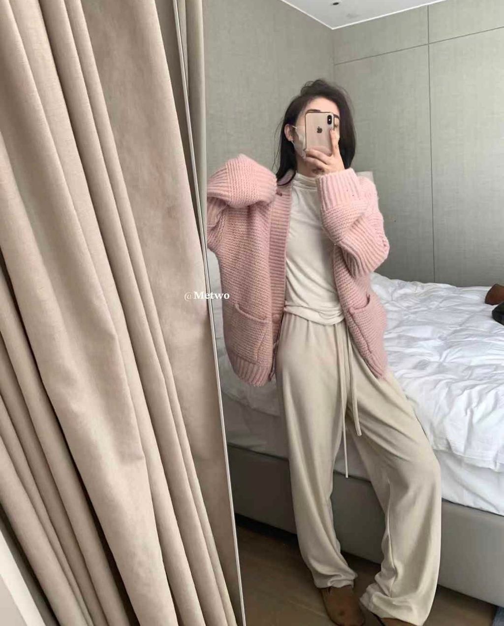 9CF50A96-5753-44FC-8231-AE27A87317AD