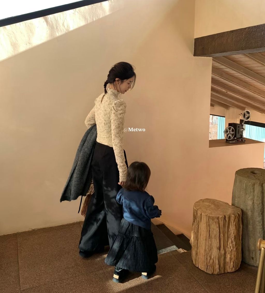 7EC75F40-3500-4B1B-B930-5BA30F11E00C