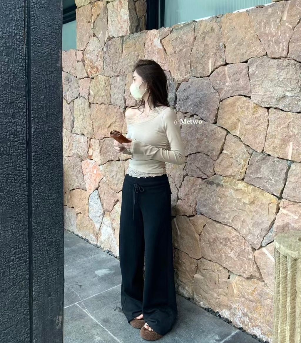 4748526F-C0D8-4EC9-8688-B44CAD20E6DF