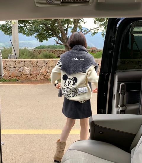 BBF4FAFC-1F0C-4E81-9371-A2A029B0CAAA