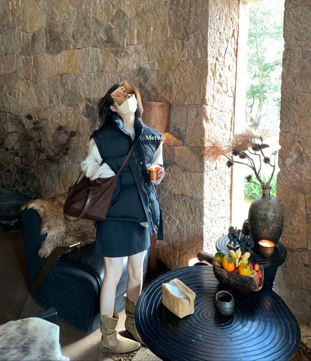 BF5A4DB0-2DAD-4968-AF89-40FA88A44493