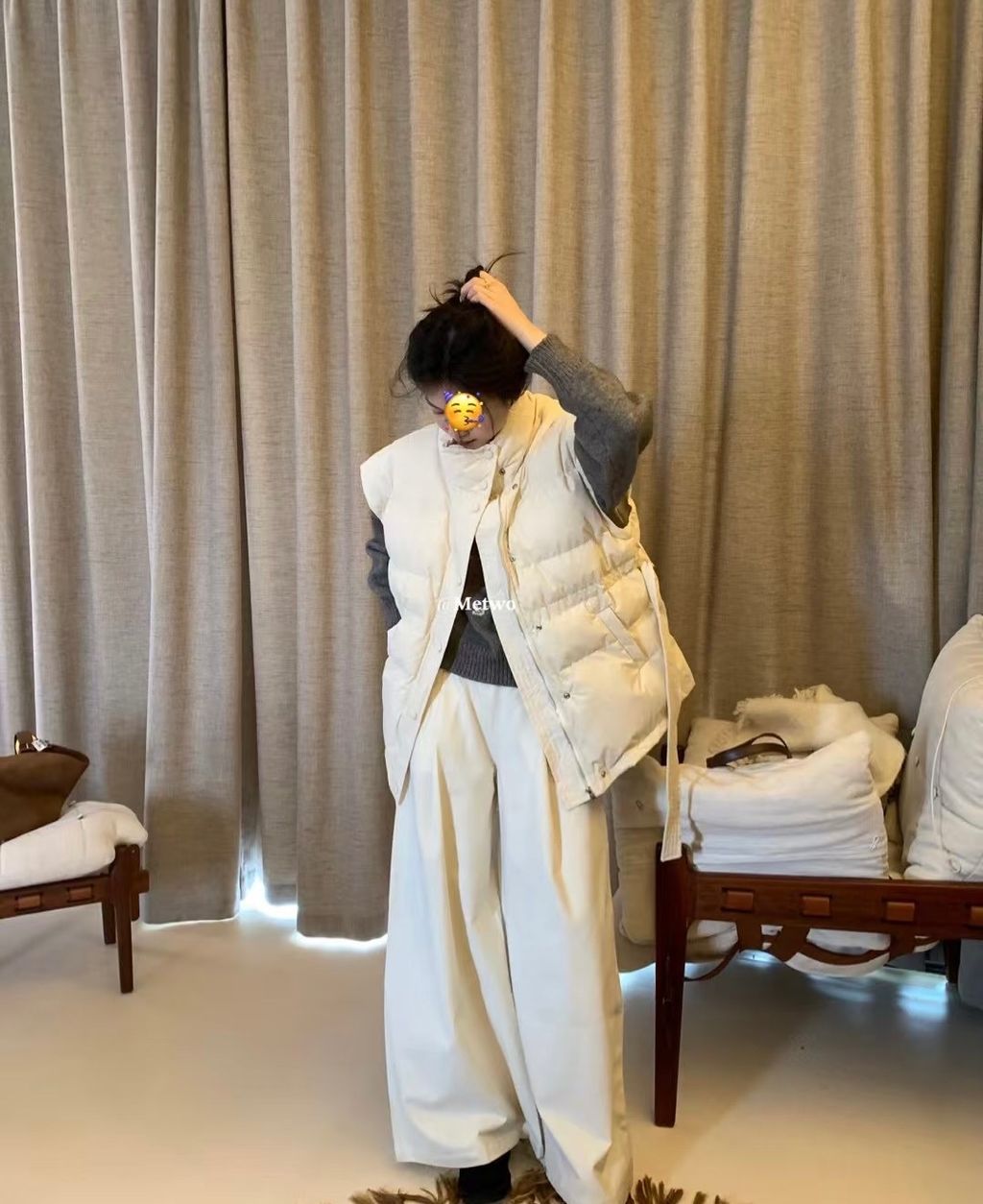 1609BAE6-D600-4ED7-8FA2-85D1CA5BD2B2