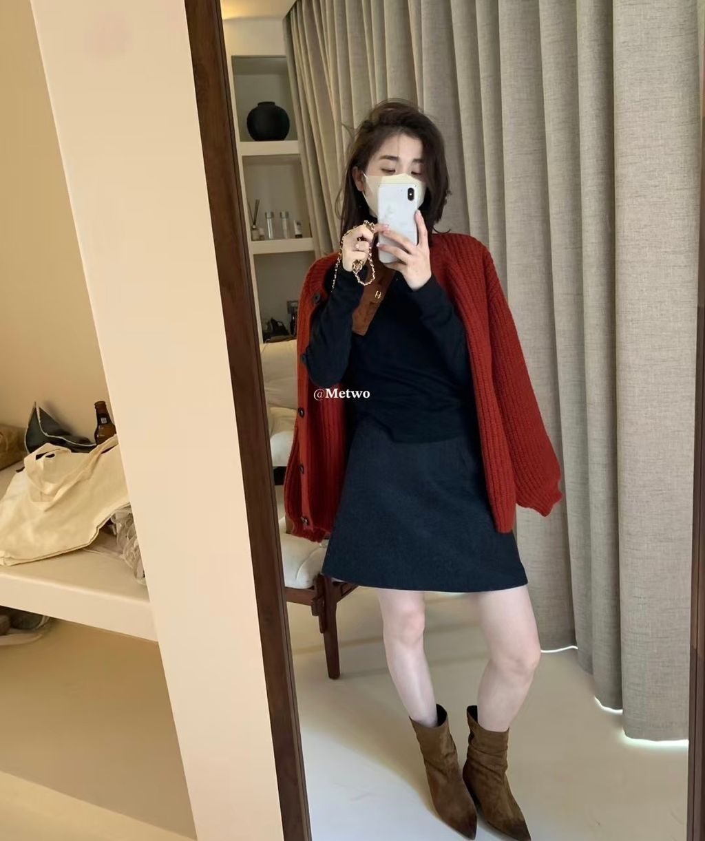 C3C70ED9-078A-4C3F-9E59-07AB5B4E1700