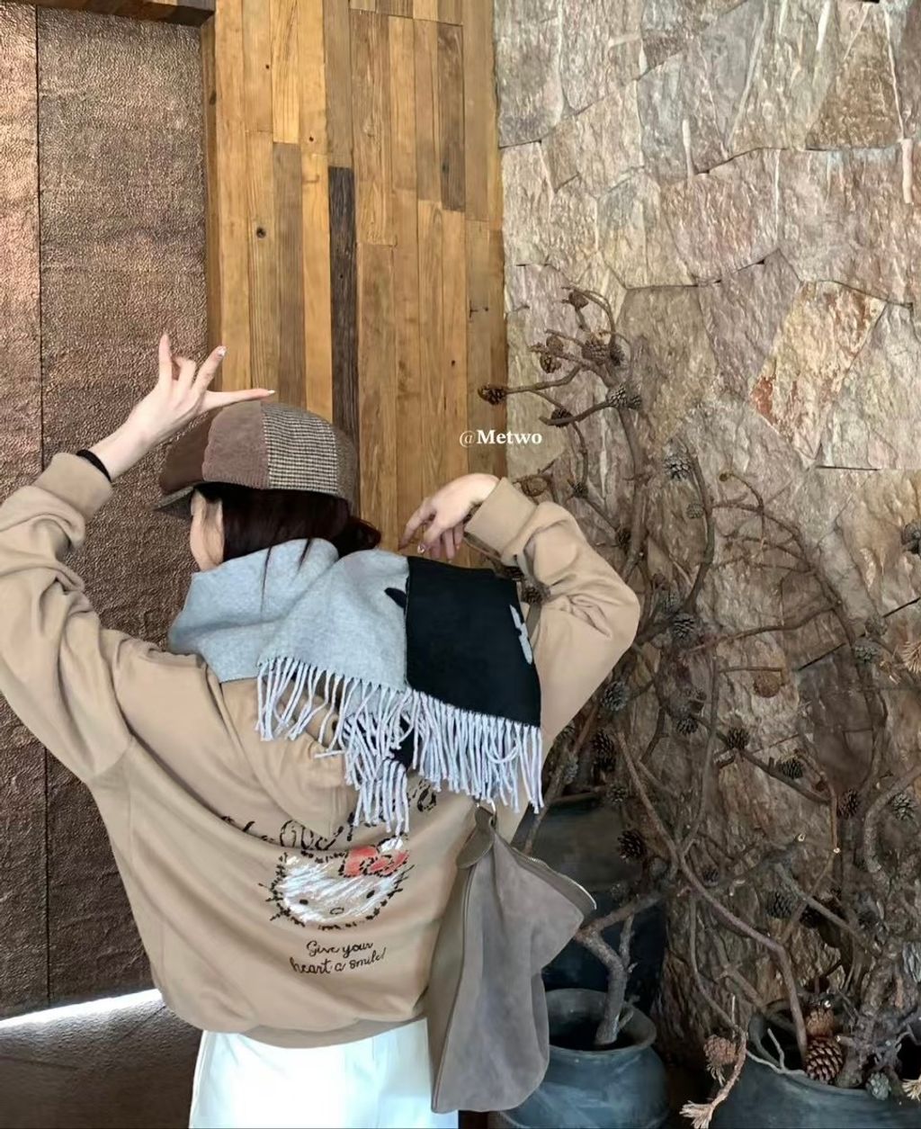 E0EED665-FE7A-409F-913A-A84D292E915F