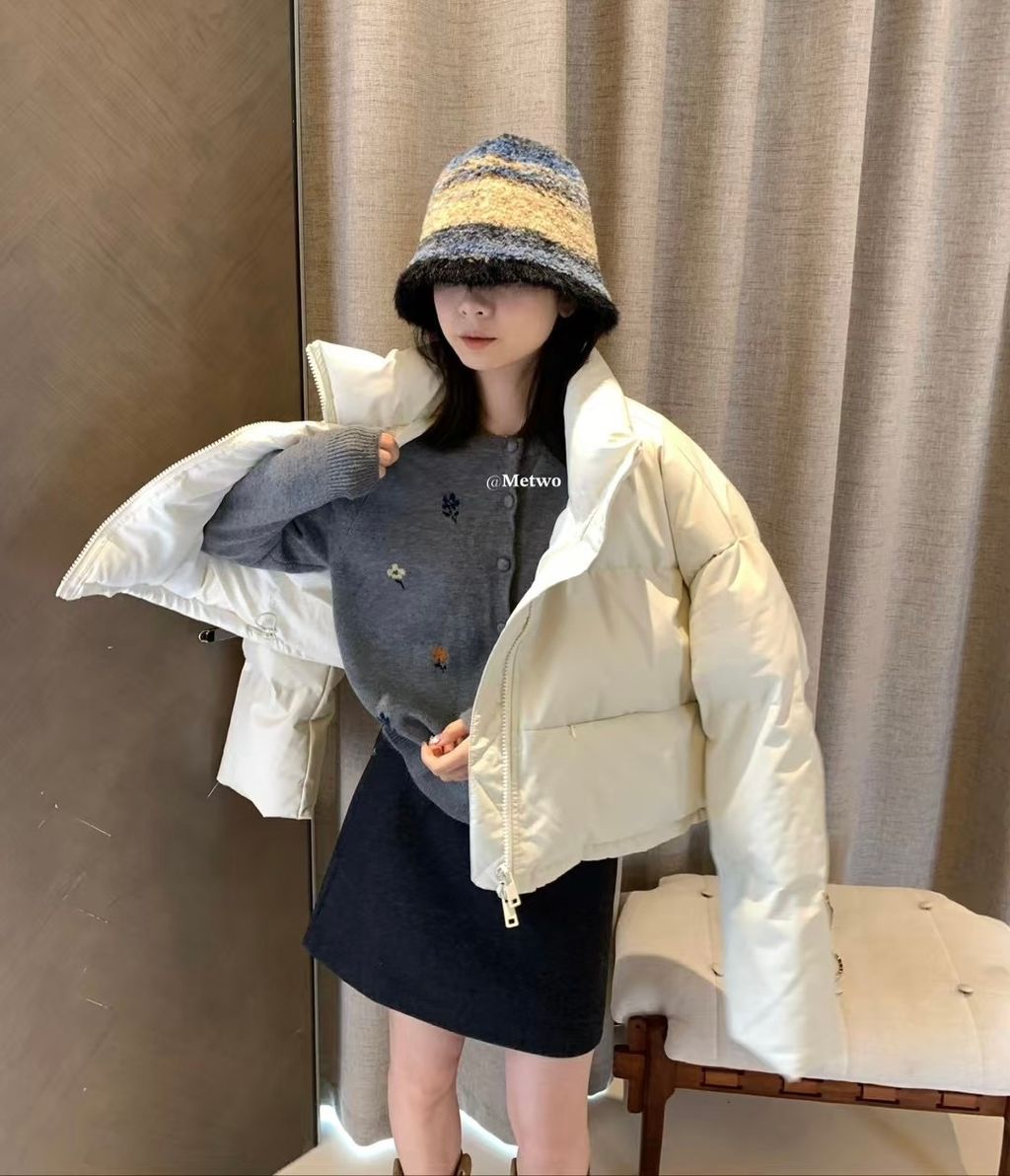 30231232-58B6-49D9-B0EB-2F72407AF4A5