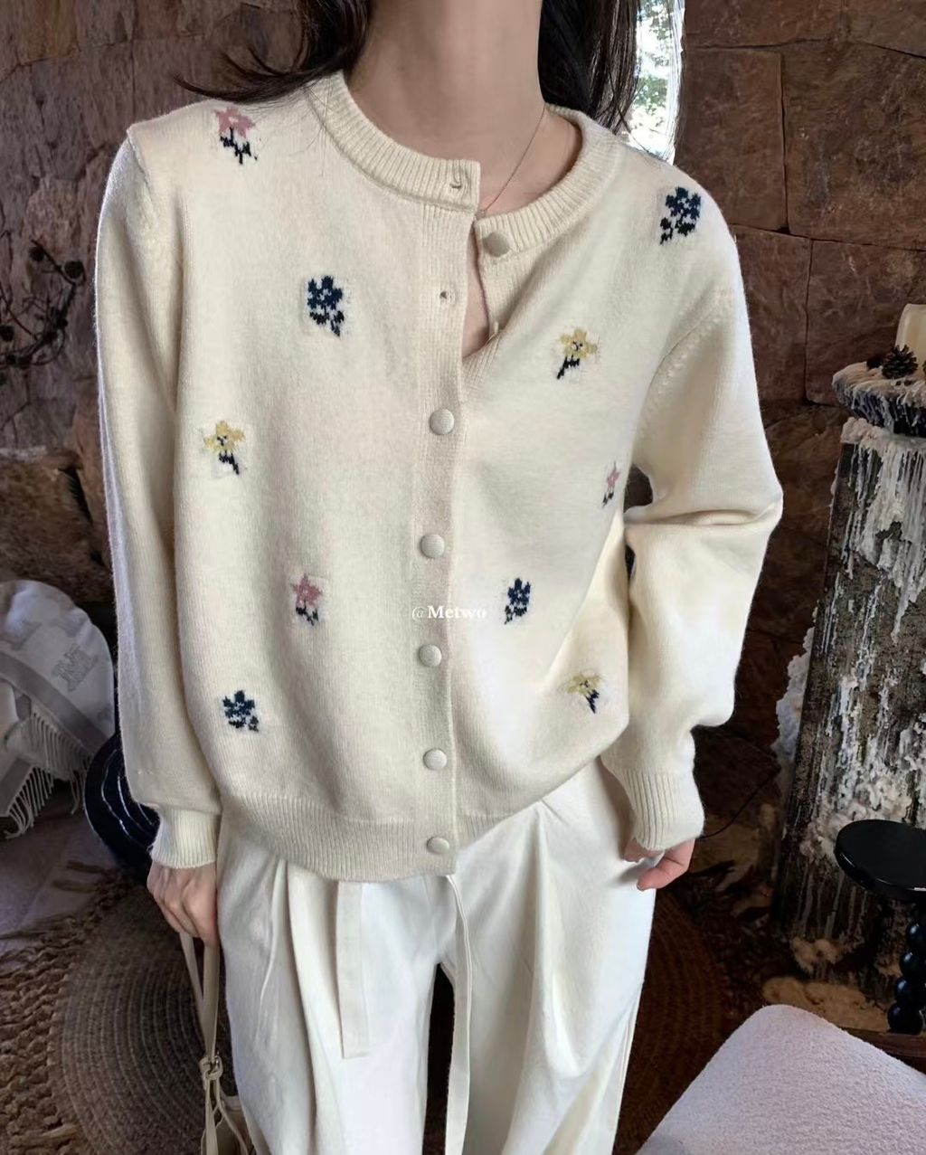 F5B0733B-828F-4C3A-AE66-7D24A53C4C92