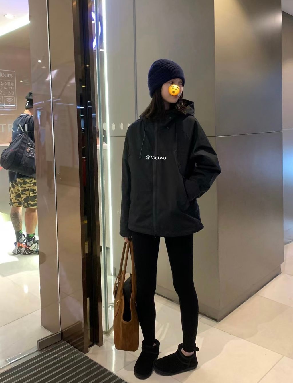 FB3F2E1D-FE5D-4828-8D77-6AECDEF3D8BD