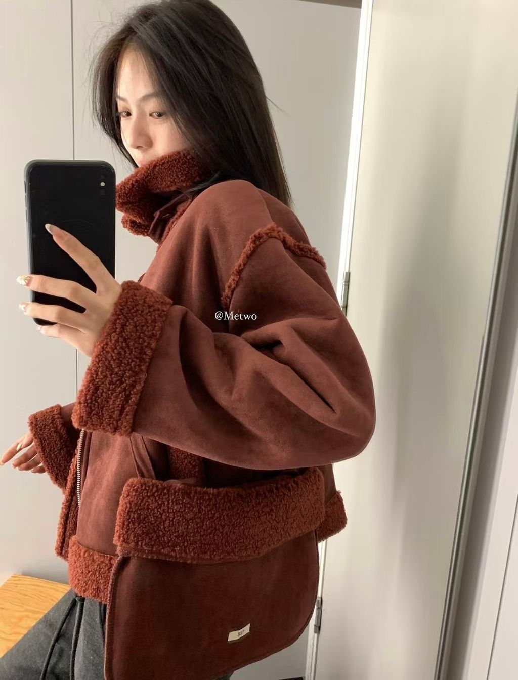 7C349D18-9CD7-47F7-835B-7387193A9B2E