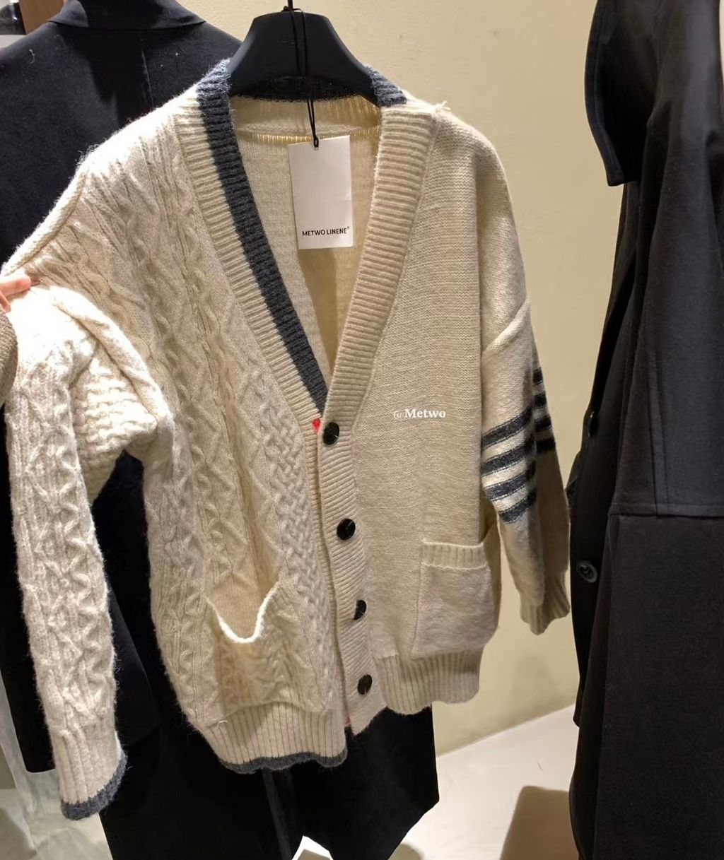 59D19E2F-0D58-4657-9B8E-6CEDF169409A