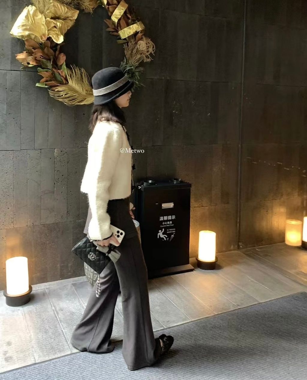 47E67AF3-EA74-4B79-BEDE-99DD206A144E