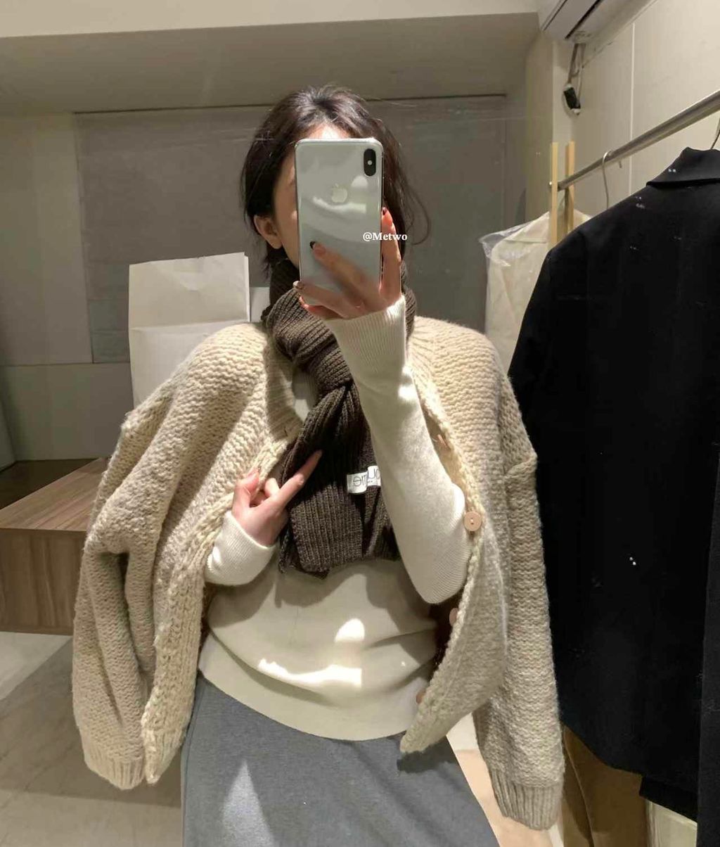 E65CBF10-1866-4FDC-9941-0A9244299332