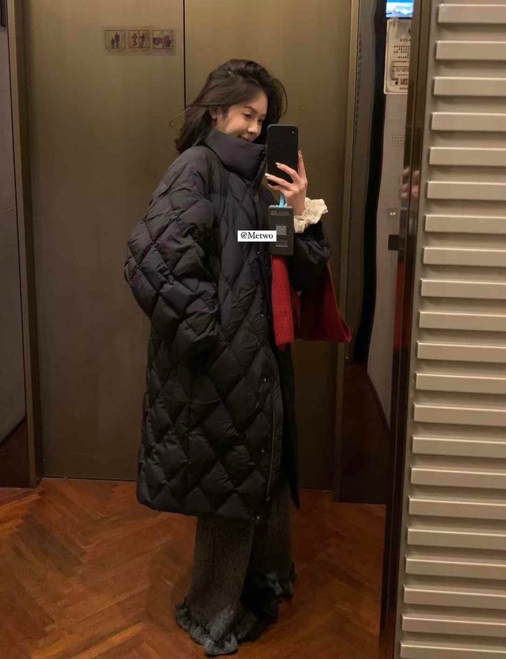 E3EEE379-3473-408E-A089-BCE6FD4AD0D1