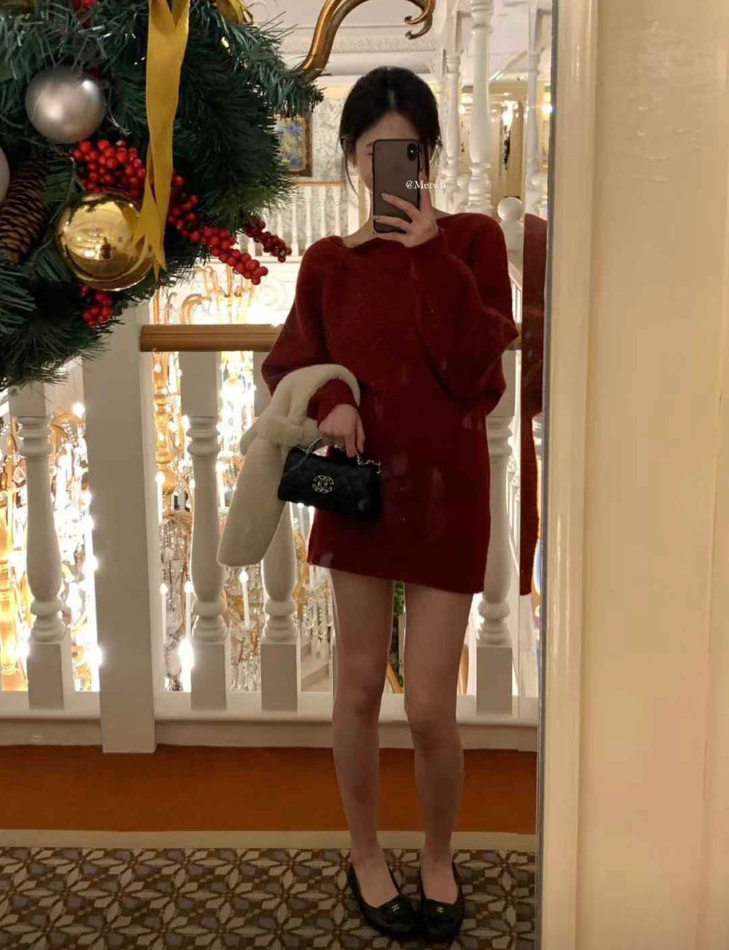 9B8ABA9E-A752-4156-A889-7BA93E616F1D