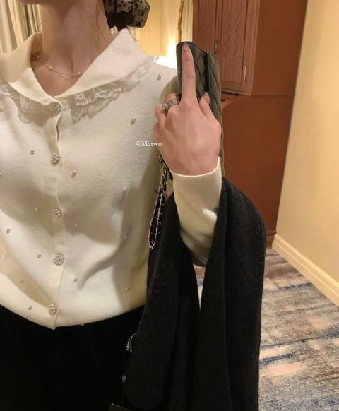 F684C7F7-C15B-40FA-8F38-B5776DEC9953