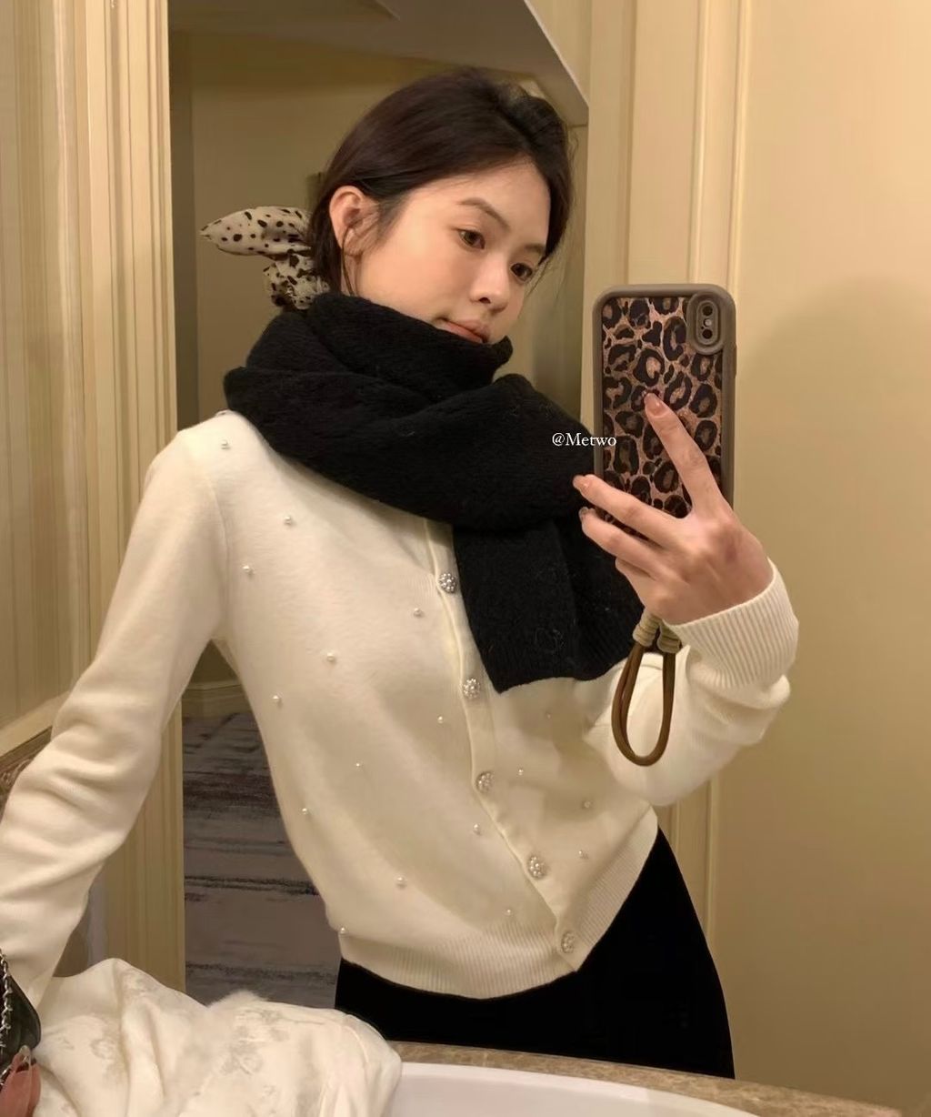 DB8F1B1B-496C-4360-AD81-A5AE60F3CFE6