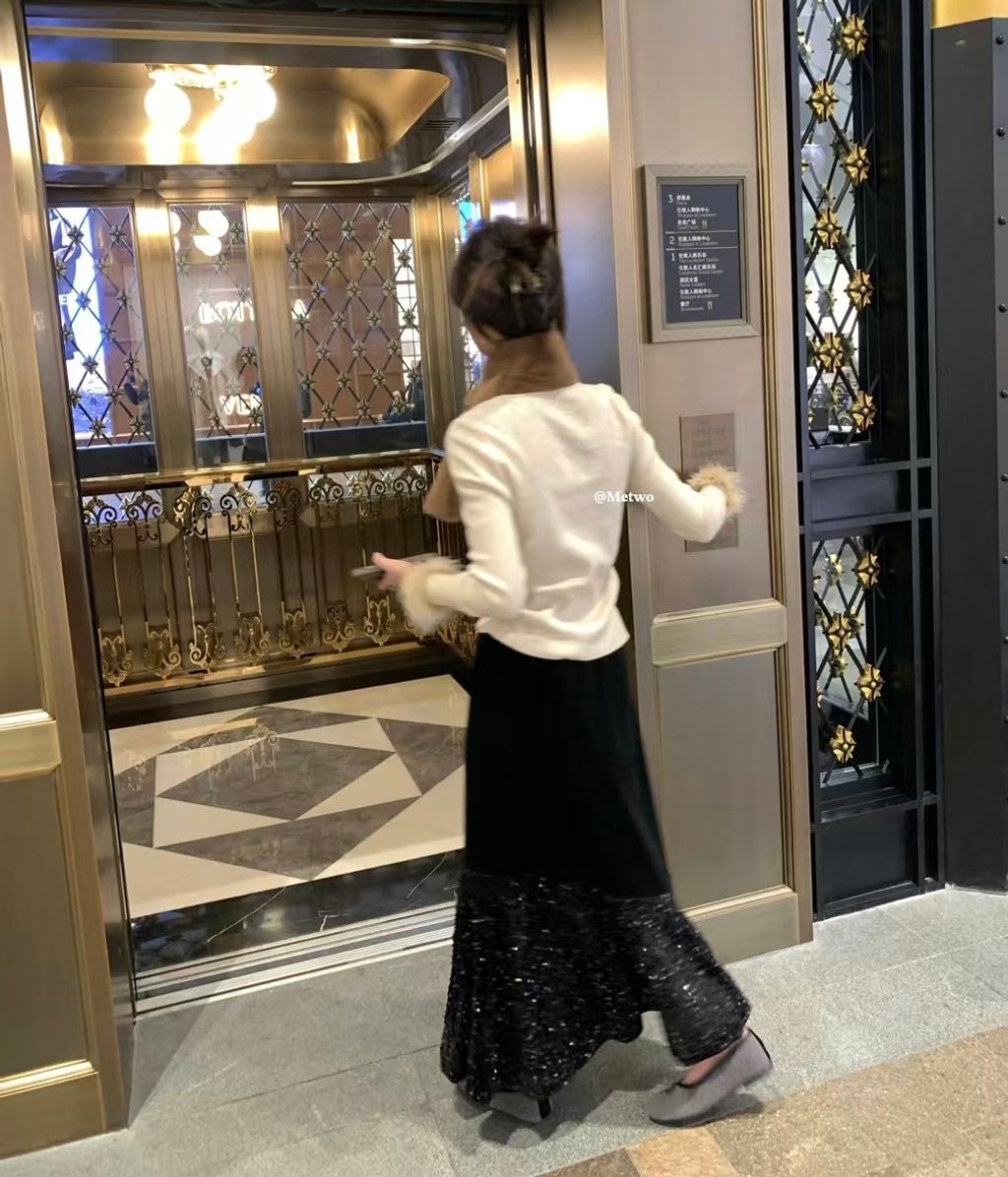 8DEA6683-4748-49EB-B165-E5E4D404A351