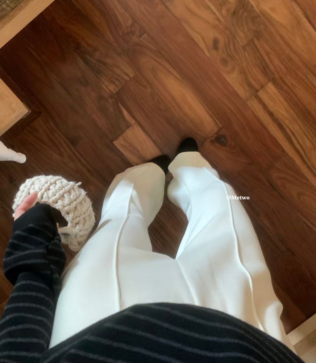 D8E7BE0E-D5B6-4D41-9C6B-3A8BF06A13D4