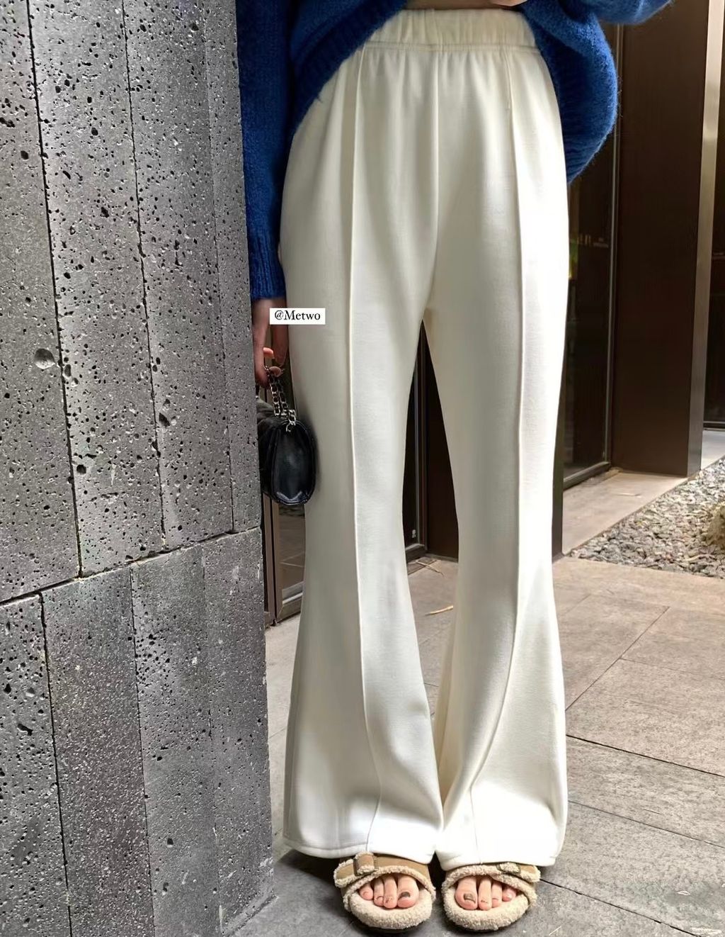 018CF8CF-5ED4-48DA-A5B2-E108A90BEE5D