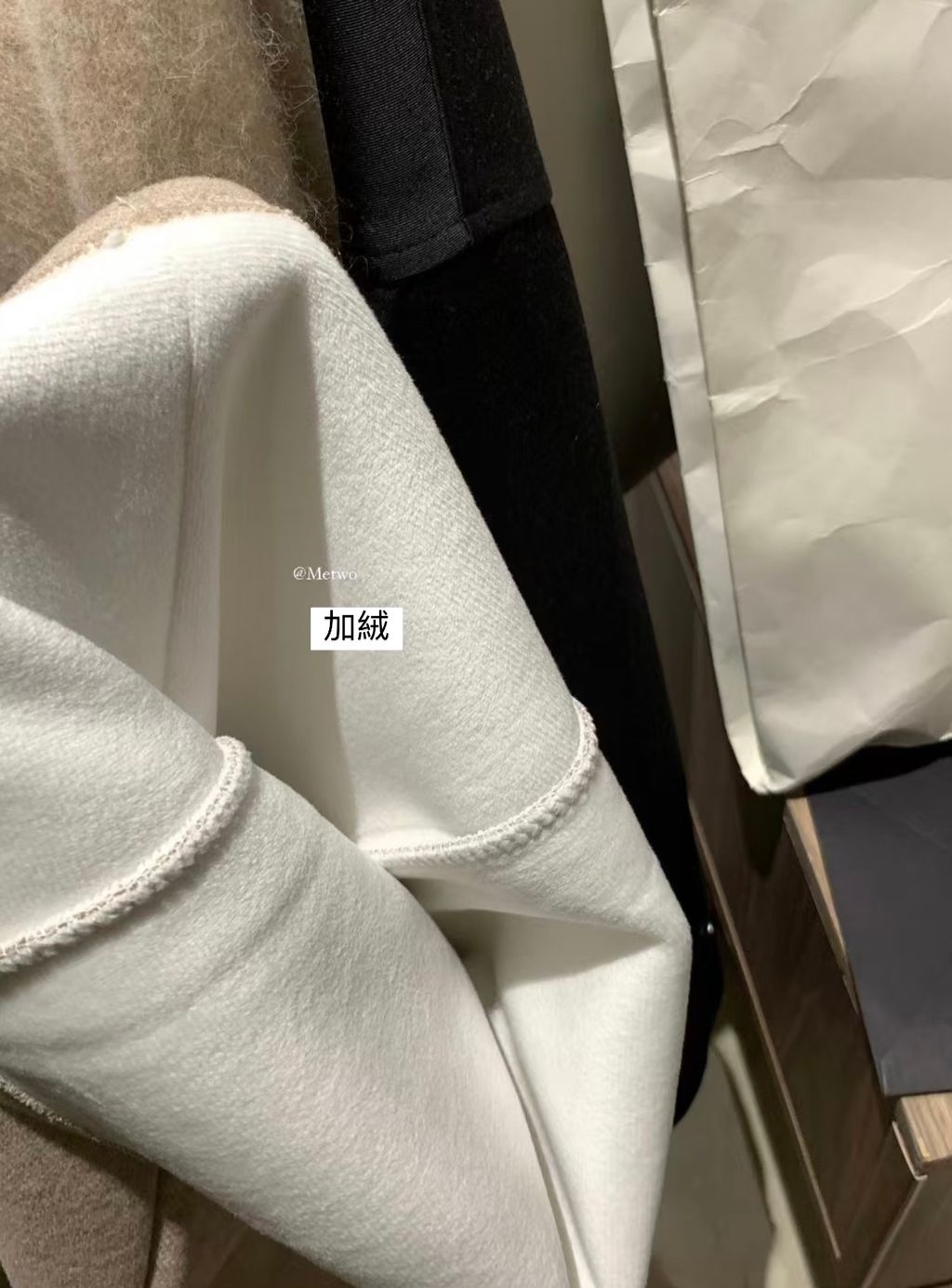 1B834D2A-693D-470B-B9A3-3D4C6C4D6413