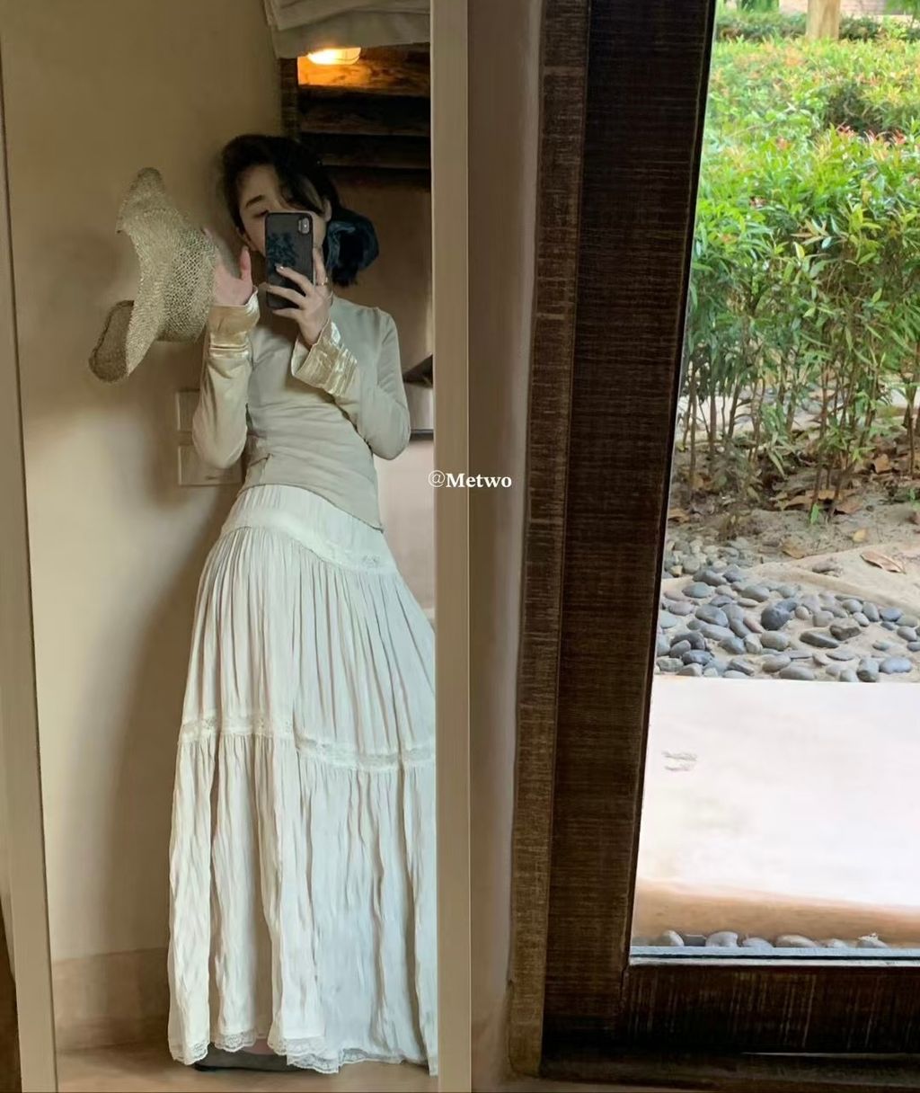 E388F741-6373-4905-A7C4-80B444FA3677