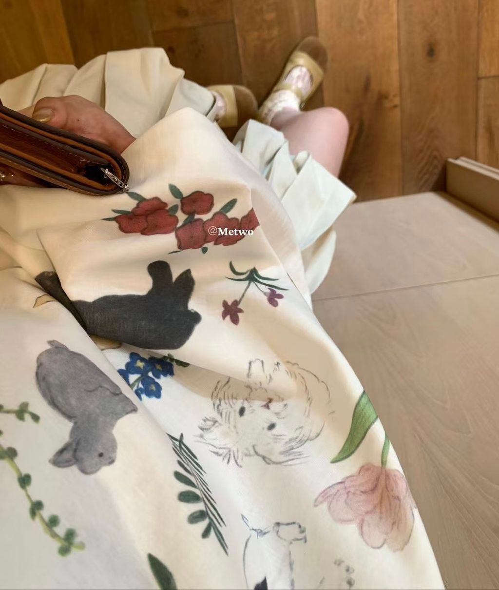 21AB9F6E-161F-4A73-8BD1-CADA191B4BA1