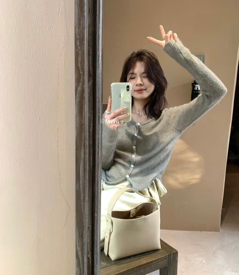 A645B73B-34B3-46C0-AA4C-5615C3D479AA