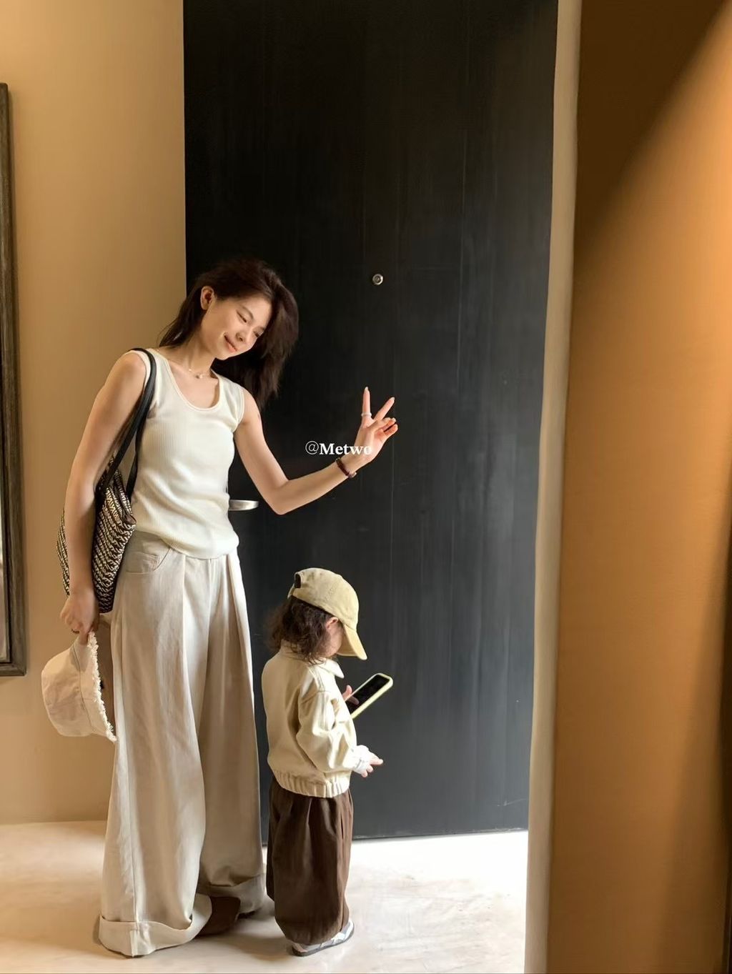 3B7EB889-CFB3-425F-9376-C055A6E914CD