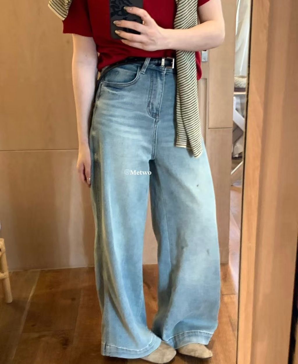 5F6749B1-2021-41C4-9289-DFA89DC06B2C