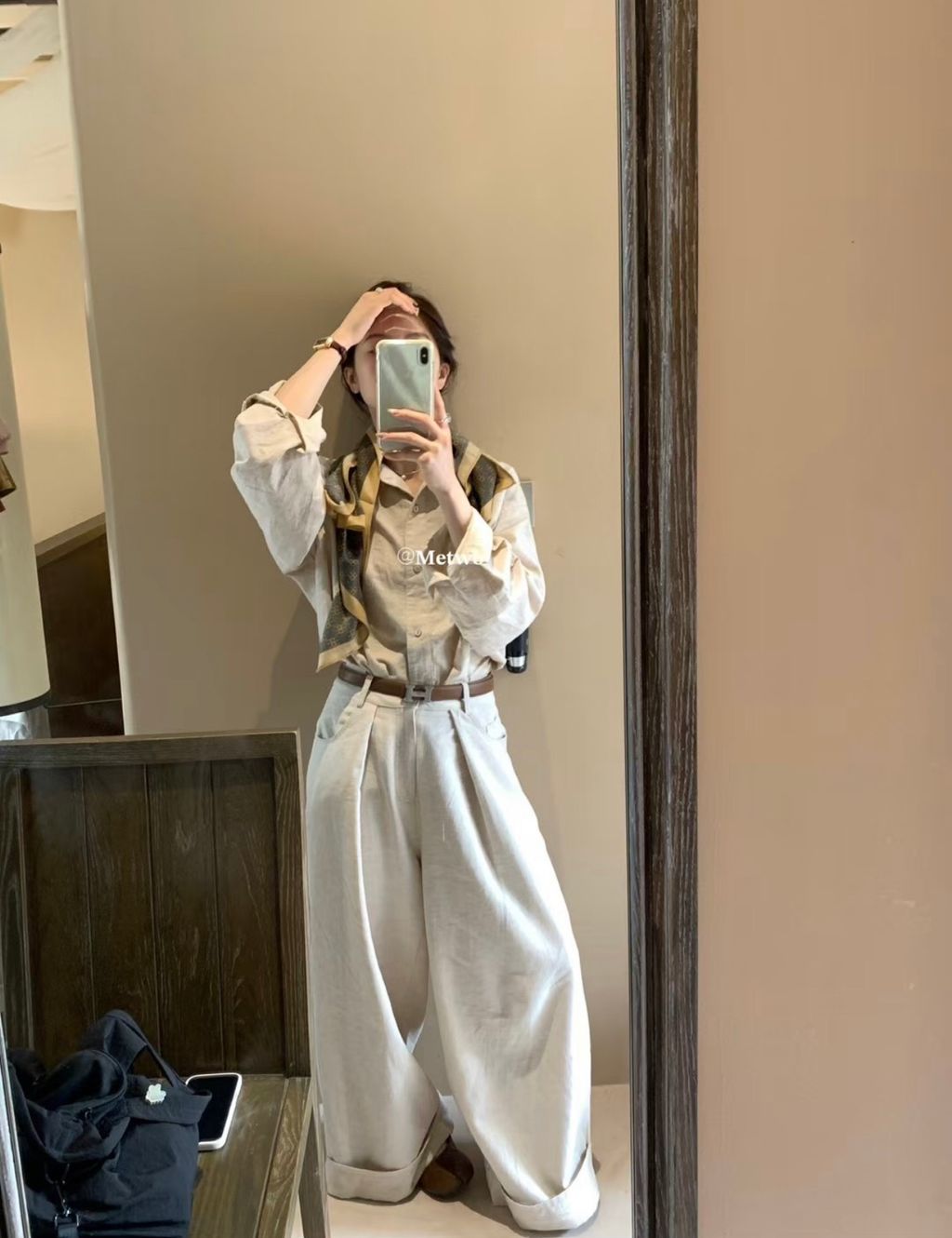 F2D0A49F-B30F-49D3-91D3-463AE6CE7810