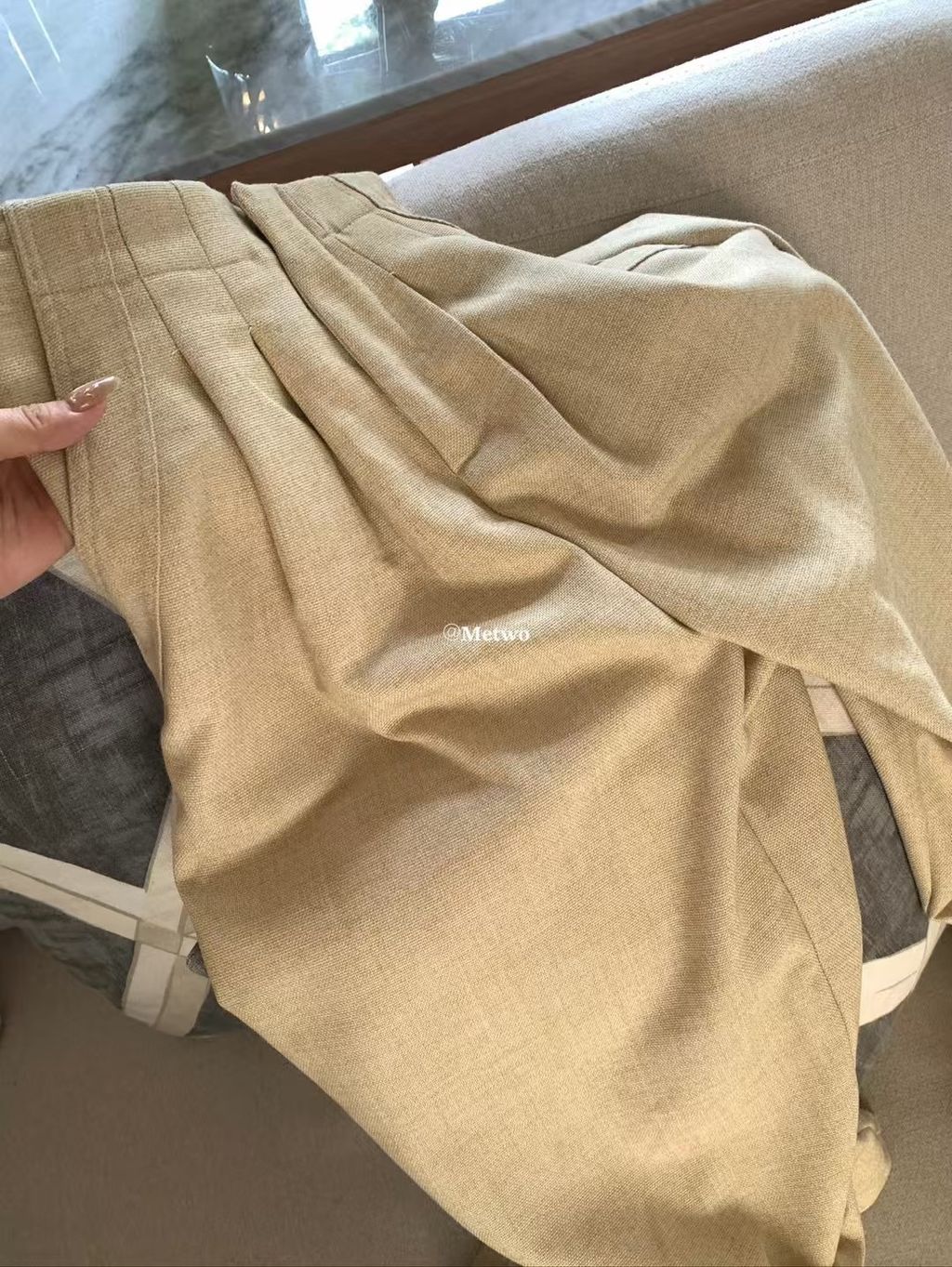 BBE67C6A-83A4-4D6E-BB7A-E4AA78B01E0F