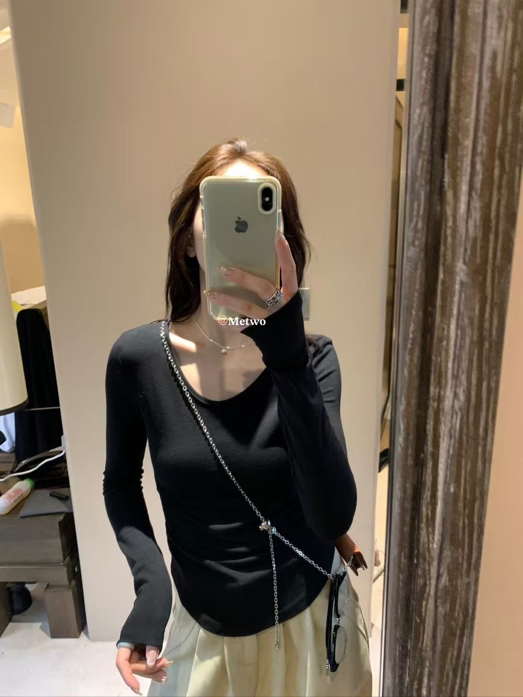 0CDD0450-4C01-46B3-B527-A9BAA30CA7AF