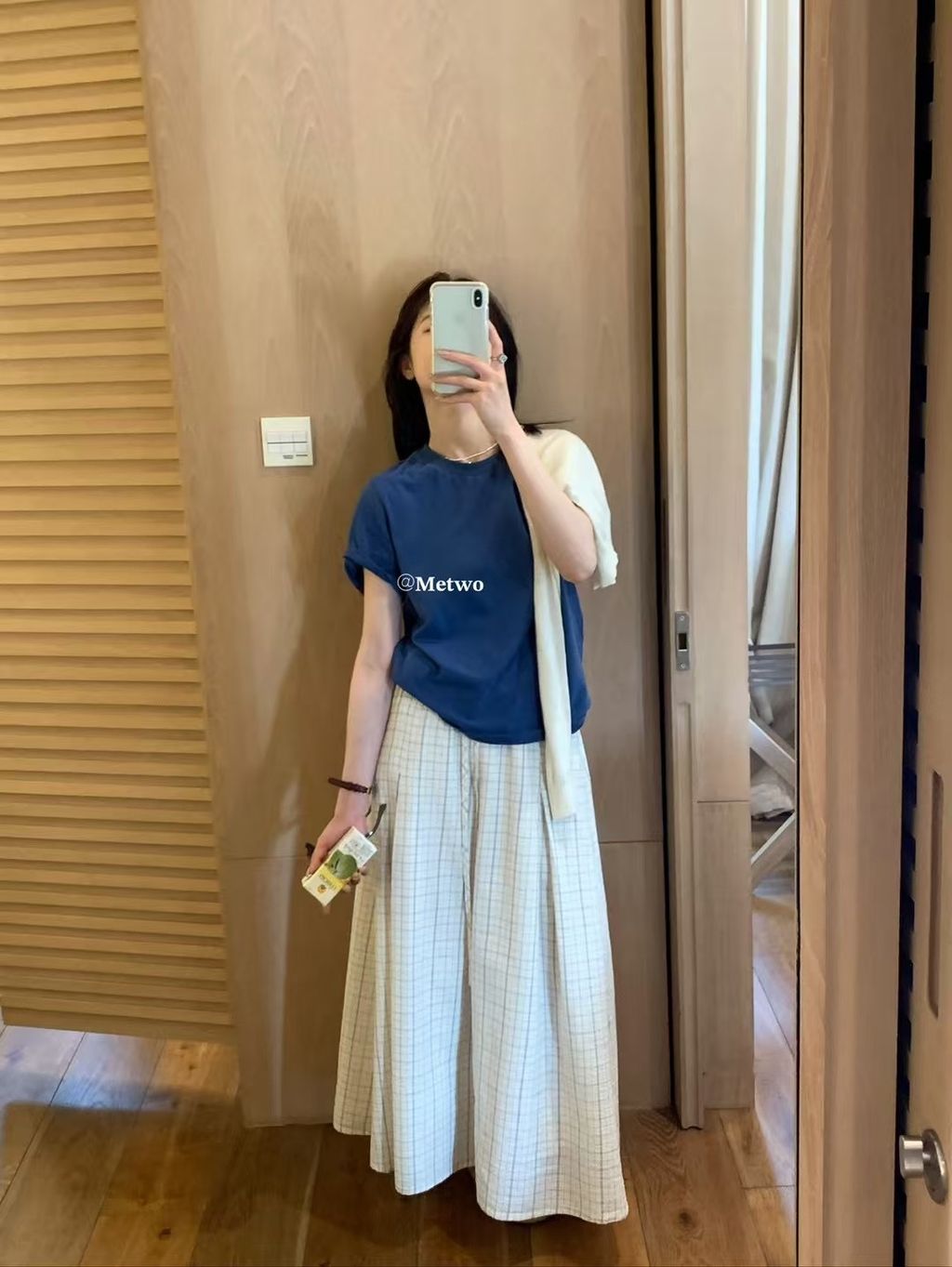 C2B6DA9D-21DA-46C3-8639-FAF3E662E318