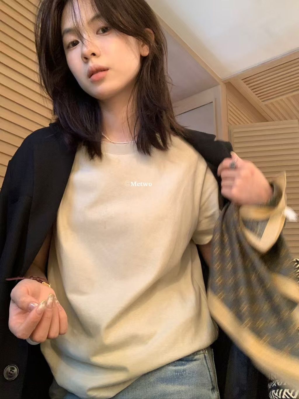 EFD6CC20-6678-4D5F-A36F-BB3FCDA21FCB