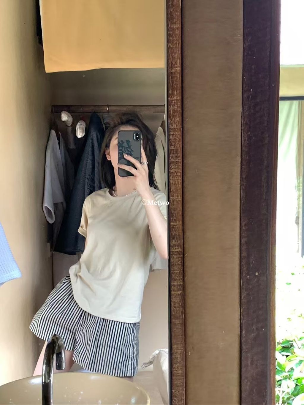 64D73822-39F7-4747-B6A4-ADB2748F9E7D