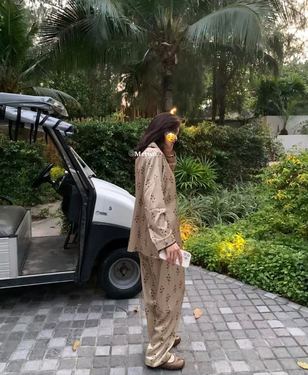 A1E41EFB-45CC-41F5-AE3D-224666F6C9DB