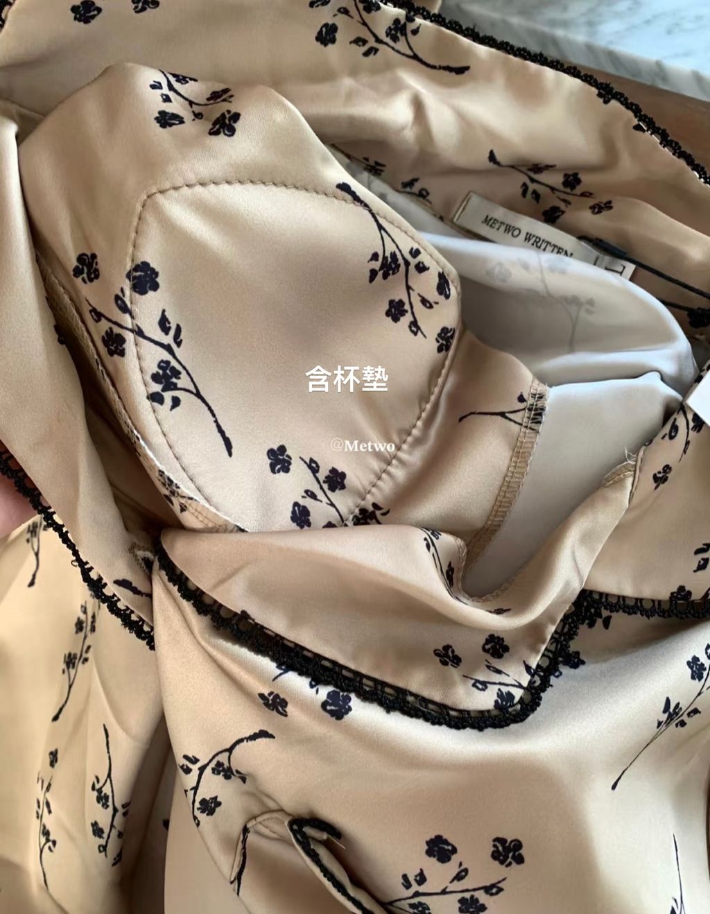 5C8A963F-B372-4574-A508-43ED5A982D51