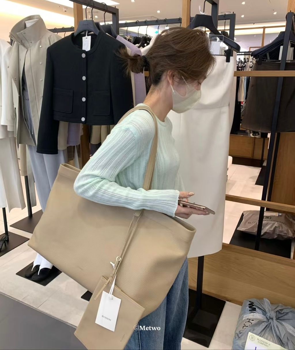 4218142B-DA47-445F-9CFA-059D8F32DAD5