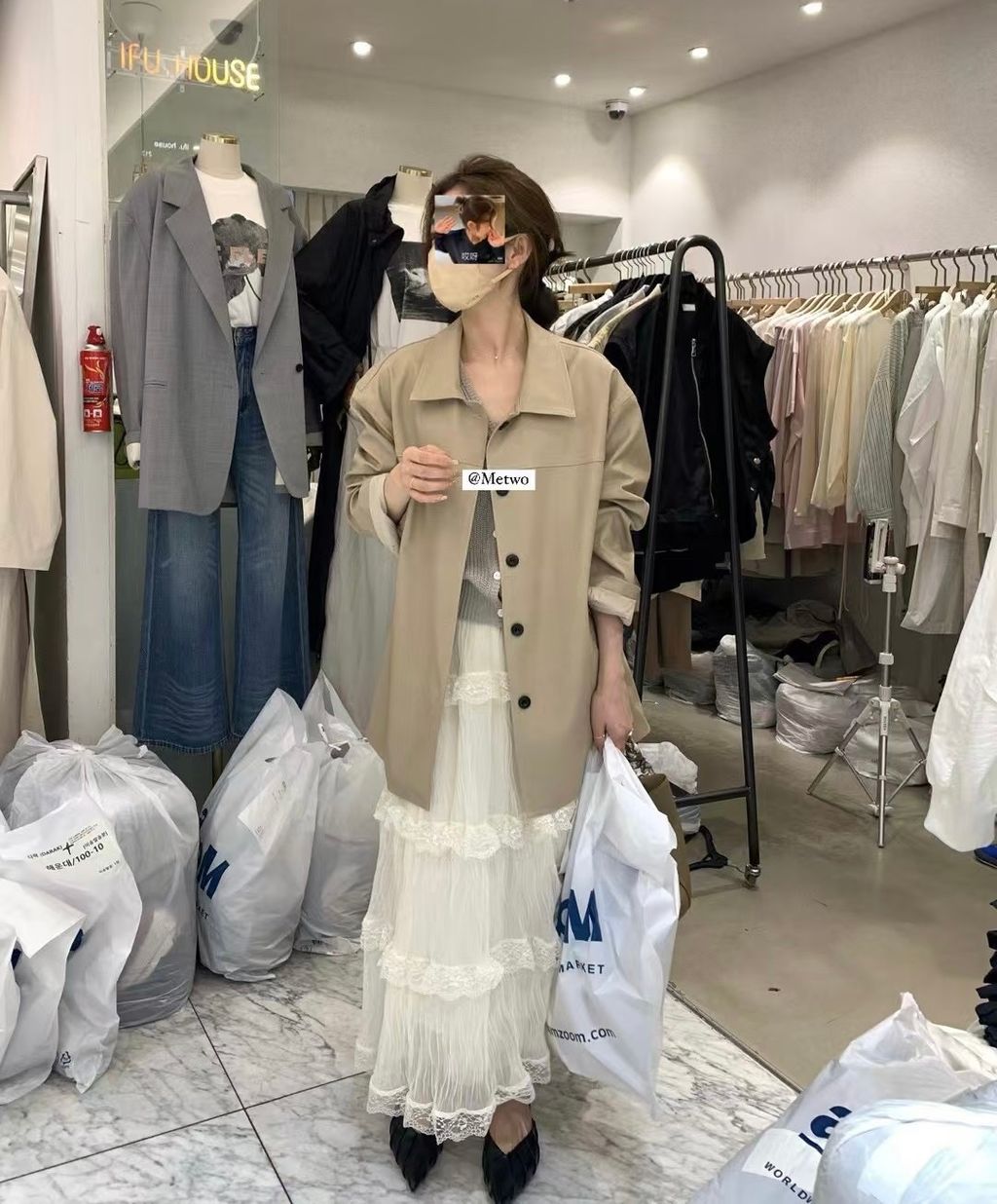 1AD550AC-616E-4824-B58F-0BBC0231DFEA