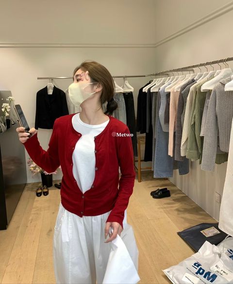 F79BFBCF-3014-4A7E-95B0-23A8FD2E9842