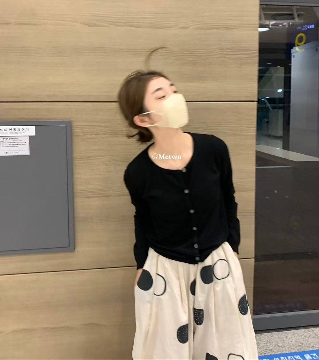 B91037B8-BA89-41A8-9C71-86B65A4060FA